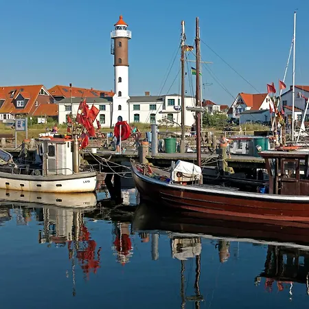 Doppelhaeuser Timmendorf Haus Taun Luechttorm Feriehus Poel